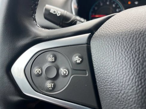 Used 2023 Chevrolet Traverse LT AWD/4WD image 13