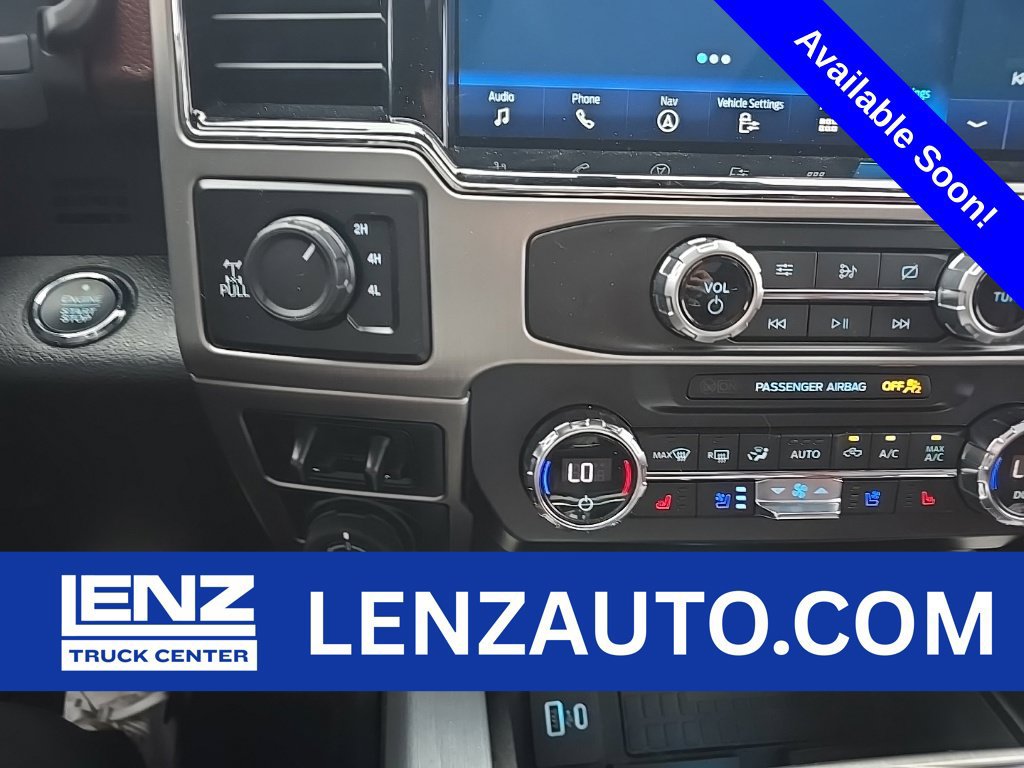 Used 2022 Ford F350 Platinum w/ Tremor Off-Road Package AWD/4WD image 22
