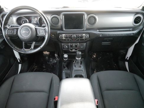 Used 2022 Jeep Wrangler Unlimited Sport image 10