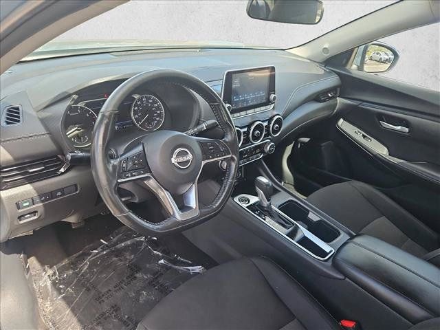 Used 2025 Nissan Sentra SV w/ All-Weather Package FWD image 10