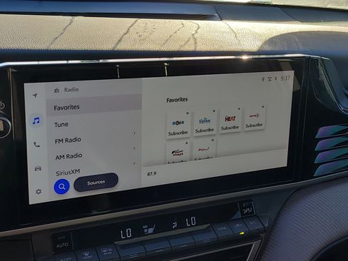 Certified 2025 Toyota Camry SE image 22