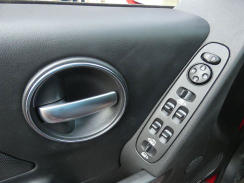 Used 2008 Pontiac Grand Prix GXP FWD image 20