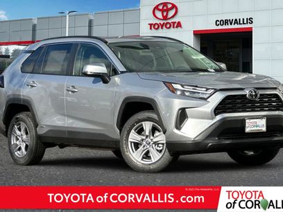 New 2025 Toyota RAV4 XLE w/ Weather Package
