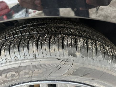 Used 2026 Nissan Sentra SV w/ Floor Mat Package image 10