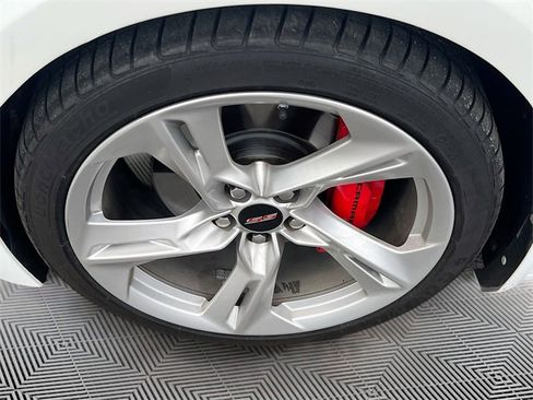 Used 2022 Chevrolet Camaro SS image 31