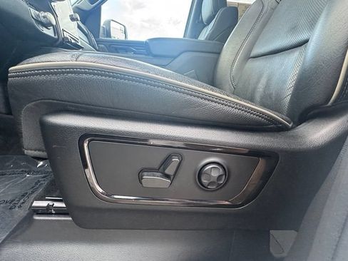Used 2023 RAM 1500 Limited AWD/4WD image 22