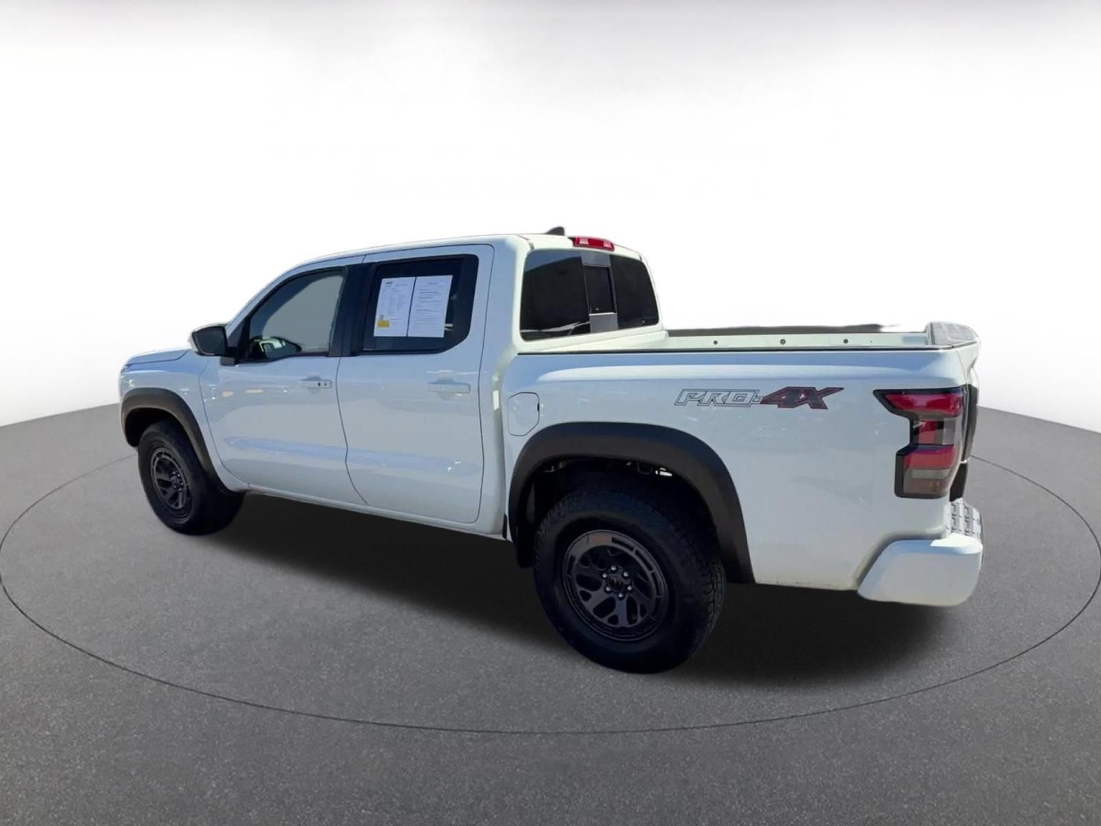 Used 2026 Nissan Frontier PRO-4X AWD/4WD image 9