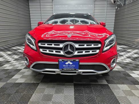 Used 2020 Mercedes-Benz GLA 250 4MATIC image 3