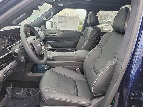 New 2025 INFINITI QX80 Autograph image 17