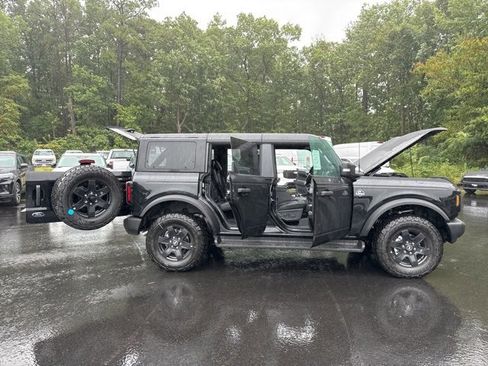 New 2025 Ford Bronco Outer Banks image 27