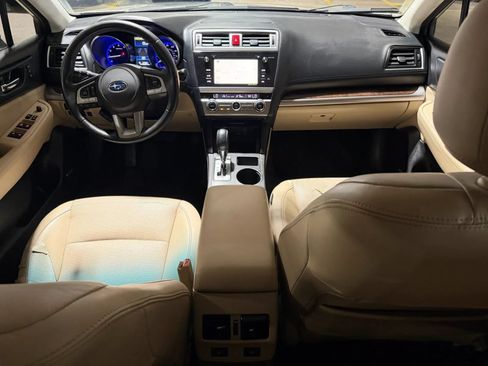 Used 2015 Subaru Outback 3.6R Limited AWD/4WD image 8