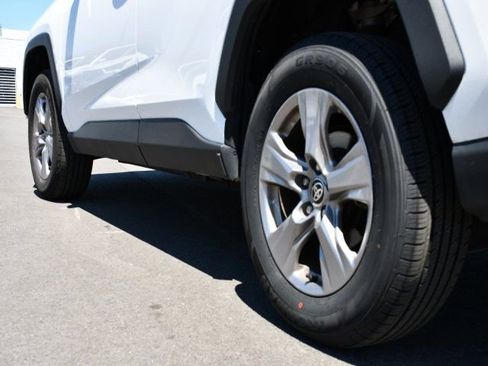 Used 2025 Toyota RAV4 XLE FWD image 10