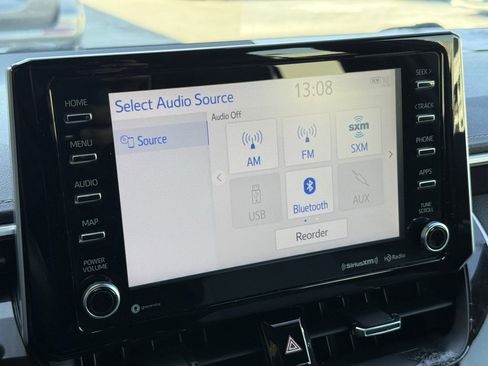 Used 2019 Toyota Corolla XSE image 4