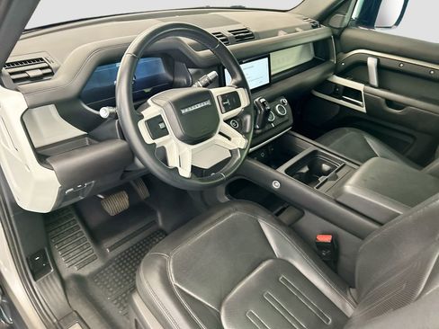 Used 2022 Land Rover Defender 110 X-Dynamic HSE AWD/4WD image 9