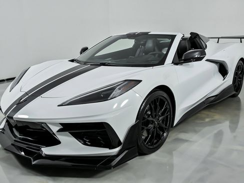 Used 2023 Chevrolet Corvette Stingray Preferred Conv w/ 2LT RWD image 6