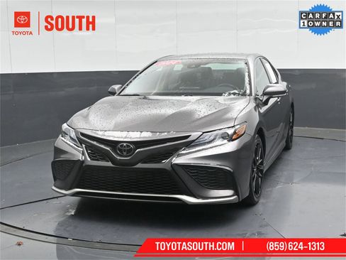 Used 2024 Toyota Camry XSE image 6