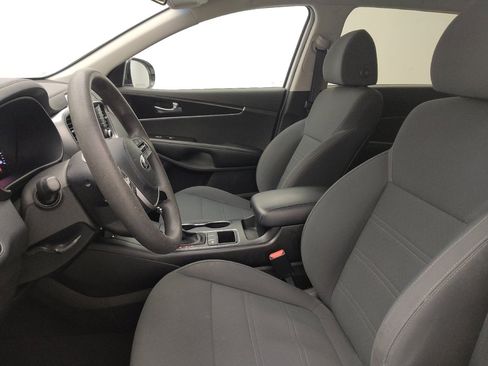 Used 2019 Kia Sorento FWD image 17