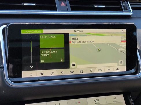 Used 2018 Land Rover Range Rover Velar R-Dynamic SE image 23