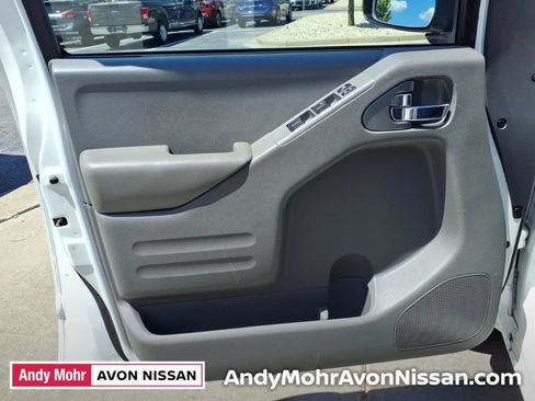 Used 2019 Nissan Frontier SV RWD image 14