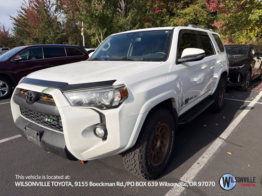 Used 2016 Toyota 4Runner 4WD image 1