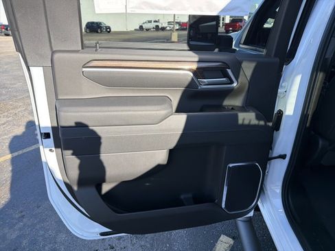 New 2026 Chevrolet Silverado 2500 LT w/ Trail Boss Package image 22