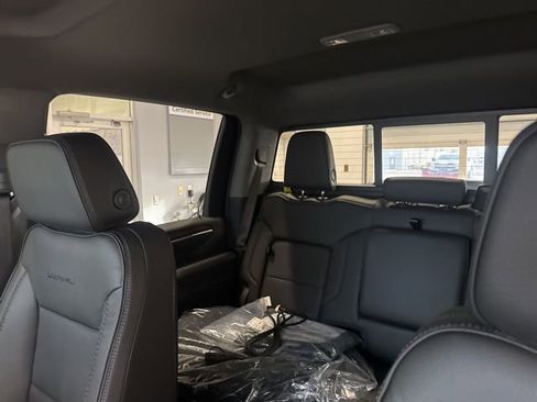 New 2026 GMC Sierra 3500 Denali w/ Technology Package image 24