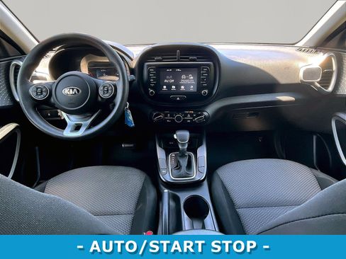 Used 2020 Kia Soul LX FWD image 7