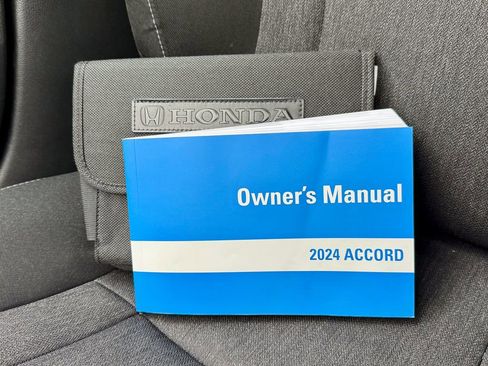 Used 2024 Honda Accord EX image 34