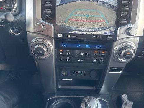 Used 2020 Toyota 4Runner Limited AWD/4WD image 20