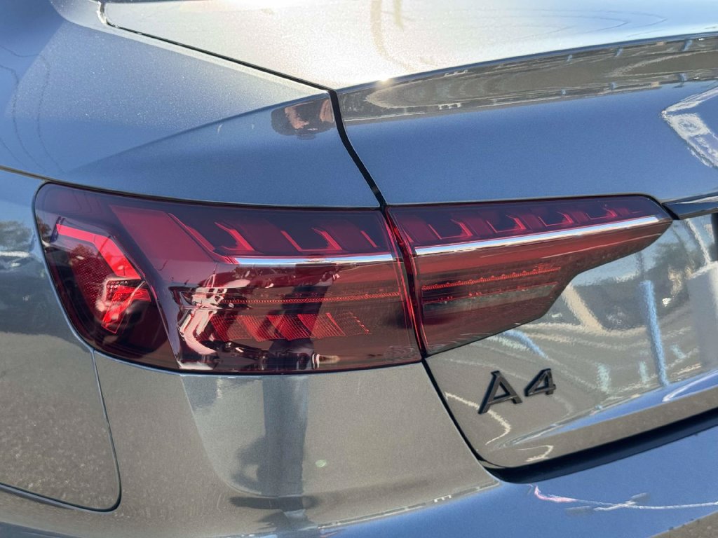 Used 2021 Audi A4 2.0T Premium Plus w/ Premium Plus Package AWD/4WD image 11