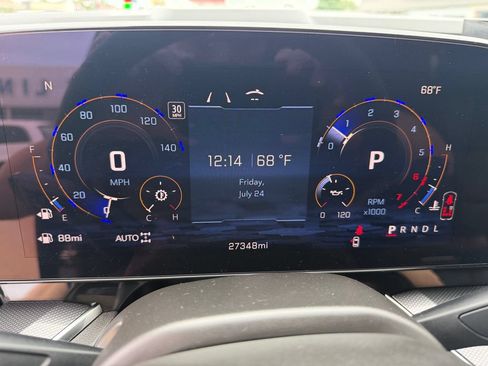 Used 2025 Chevrolet Tahoe RST w/ Comfort Package AWD/4WD image 13
