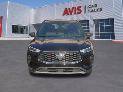 Used 2025 Ford Escape ST-Line AWD/4WD image 2