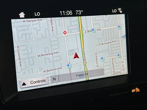 Used 2017 Ford Explorer XLT w/ Equipment Group 201A image 21