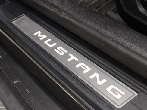 Used 2019 Ford Mustang GT Premium w/ Equipment Group 401A RWD image 18