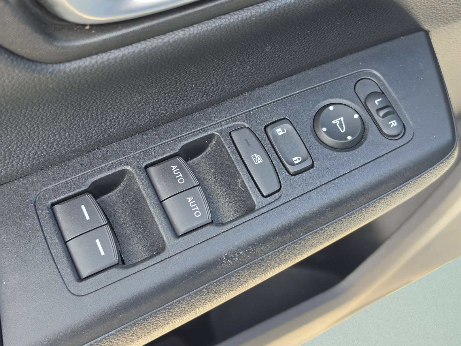 Used 2024 Honda CR-V Sport image 20