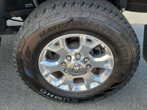 Used 2021 RAM 2500 Laramie AWD/4WD image 7