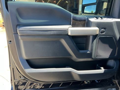 Used 2022 Ford F350 Lariat w/ Camper Package AWD/4WD image 19