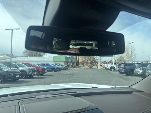 New 2026 GMC Yukon XL Elevation w/ LPO, Get Active Package image 19