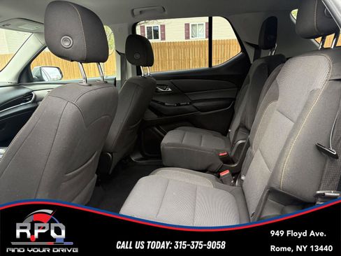 Used 2018 Chevrolet Traverse LT AWD/4WD image 21