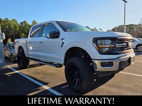 Used 2024 Ford F150 XLT image 3