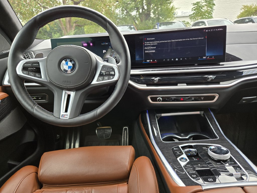 Certified 2025 BMW X7 M60i AWD/4WD image 30
