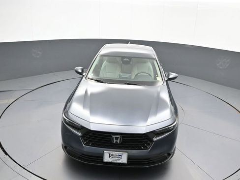 Used 2023 Honda Accord LX image 34