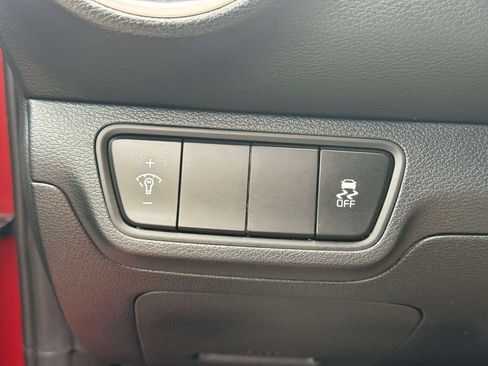 Used 2022 Kia Forte LXS FWD image 17