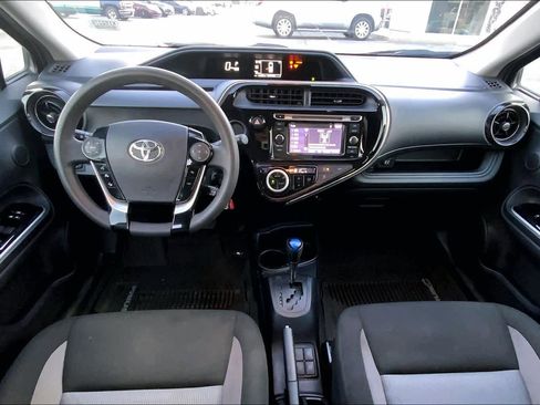 Used 2019 Toyota Prius C image 14