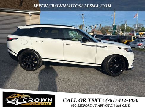 Used 2019 Land Rover Range Rover Velar R-Dynamic SE AWD/4WD image 4