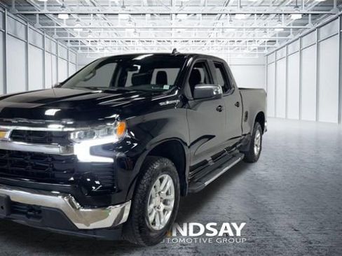 Used 2023 Chevrolet Silverado 1500 LT AWD/4WD image 5