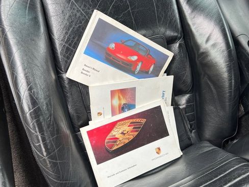 Used 2001 Porsche Boxster image 39