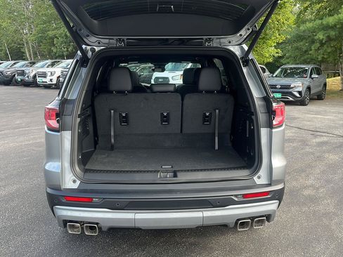 New 2026 GMC Acadia Elevation w/ Elevation Premium Package AWD/4WD image 9