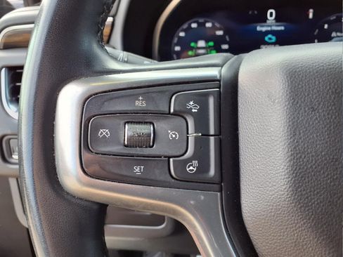 Used 2023 Chevrolet Suburban Premier AWD/4WD image 24