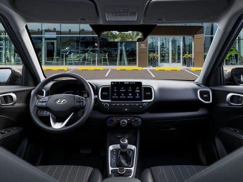 Certified 2026 Hyundai Venue SE FWD image 11